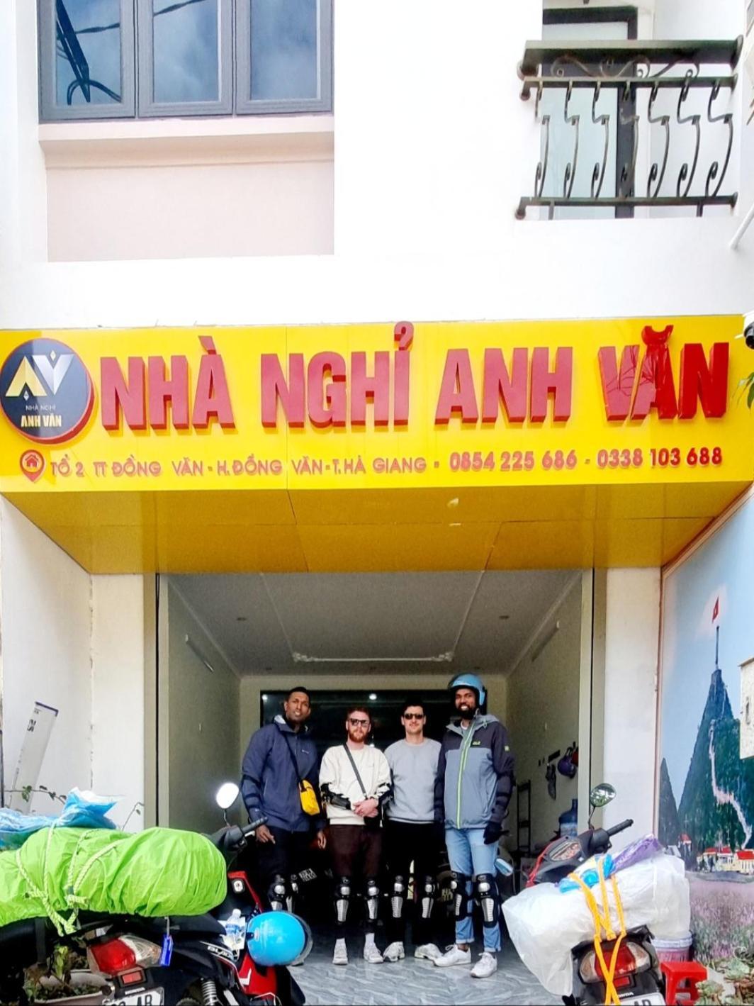 Nha Nghi Anh Van Dong Van  Extérieur photo