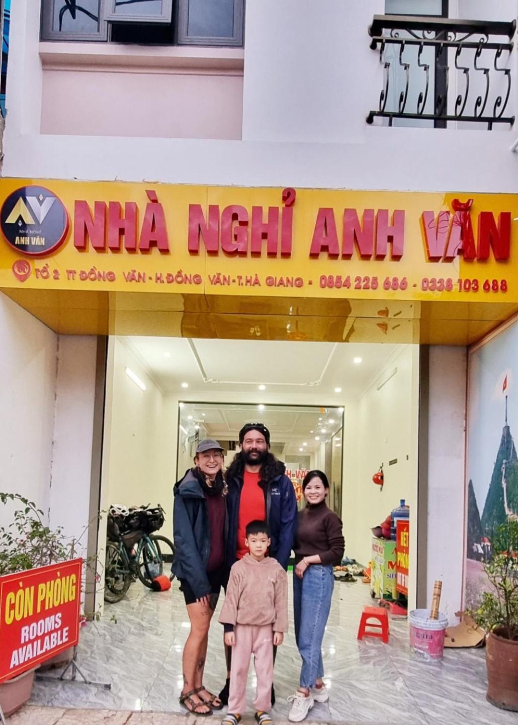 Nha Nghi Anh Van Dong Van  Extérieur photo